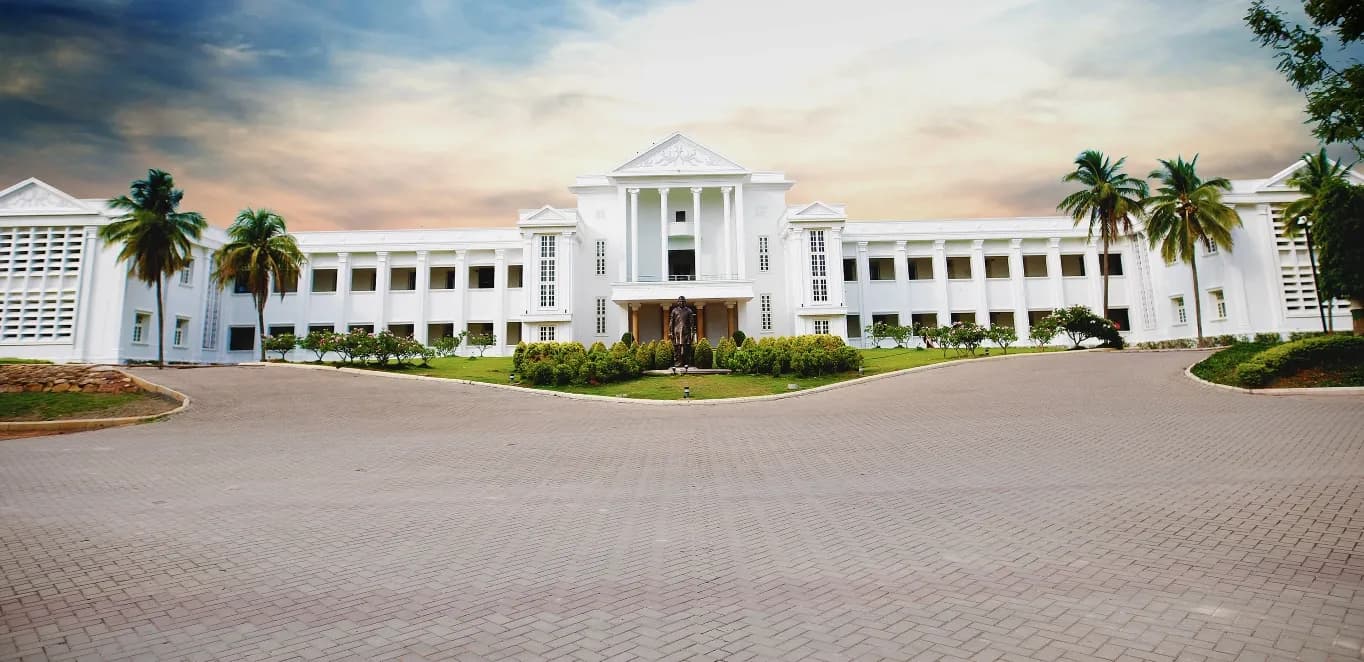 KLE Technological University School of Architecture campus