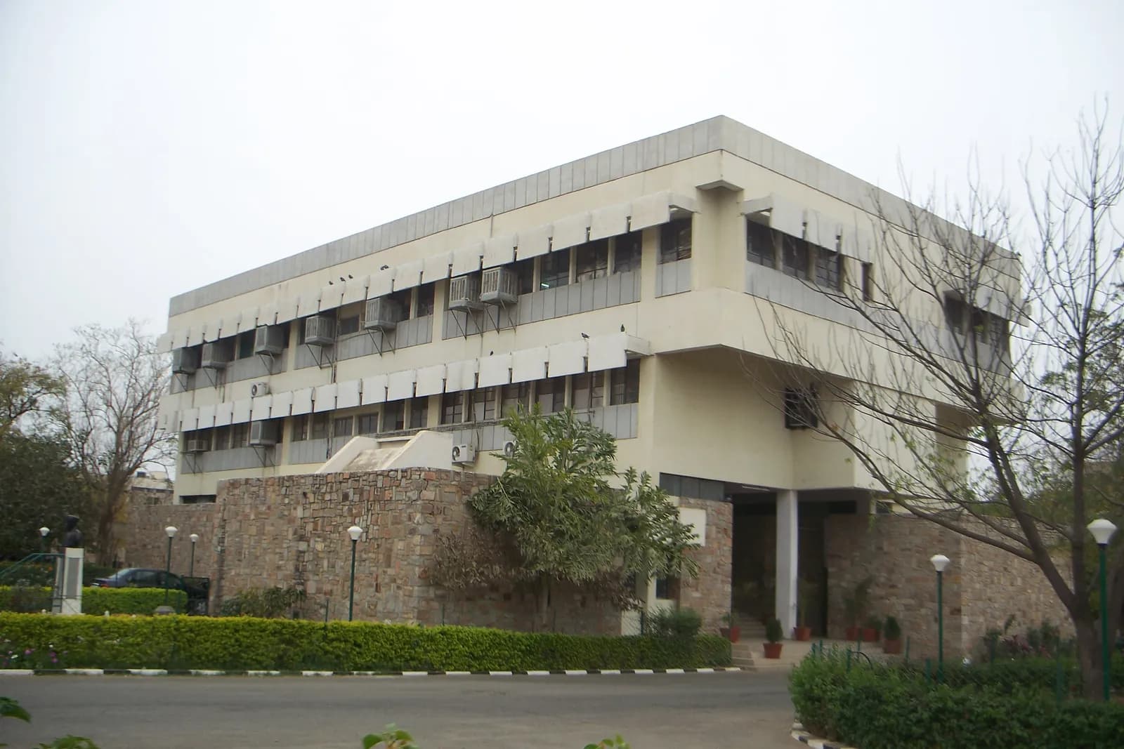 Malaviya National Institute of Technology Jaipur campus